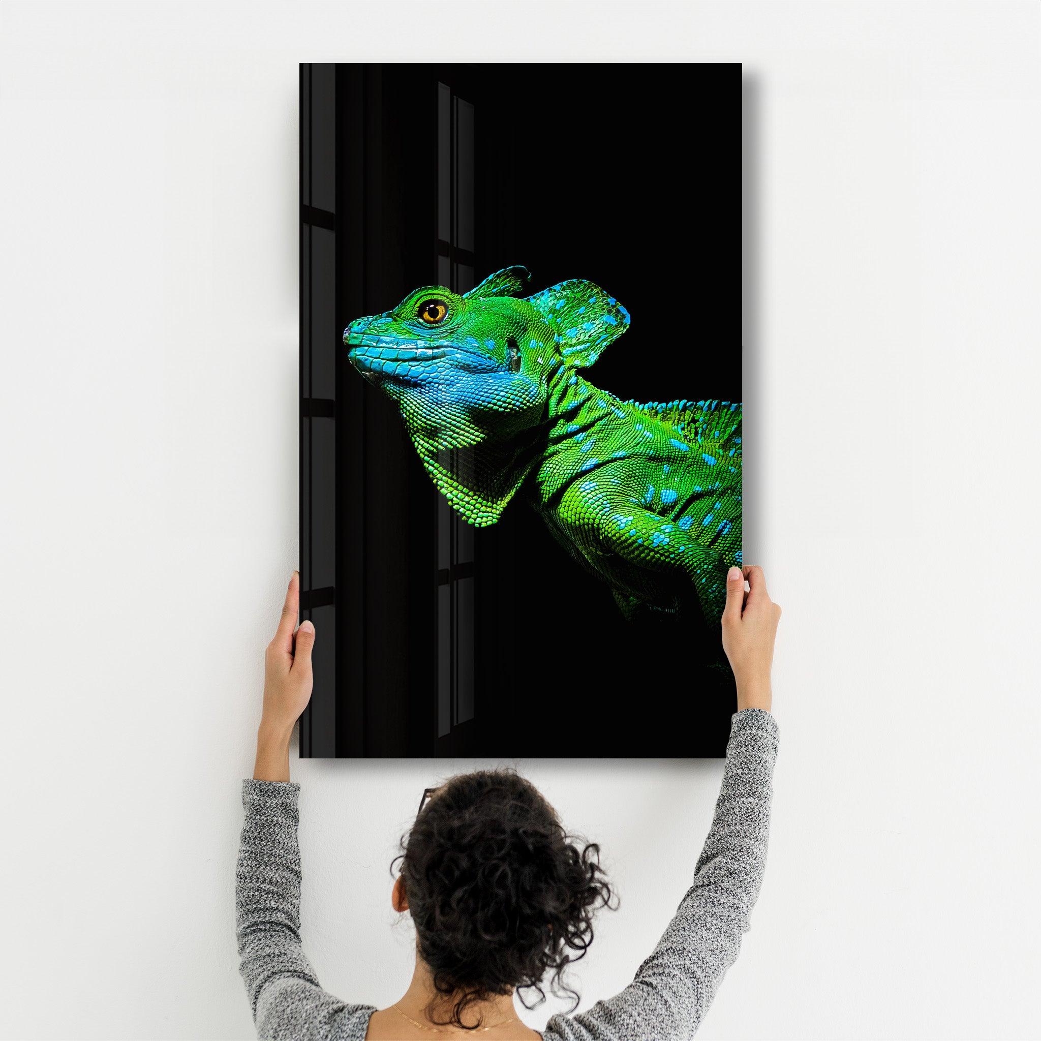 Iguana Green | Designer's Collection Glass Wall Art - Artdesigna