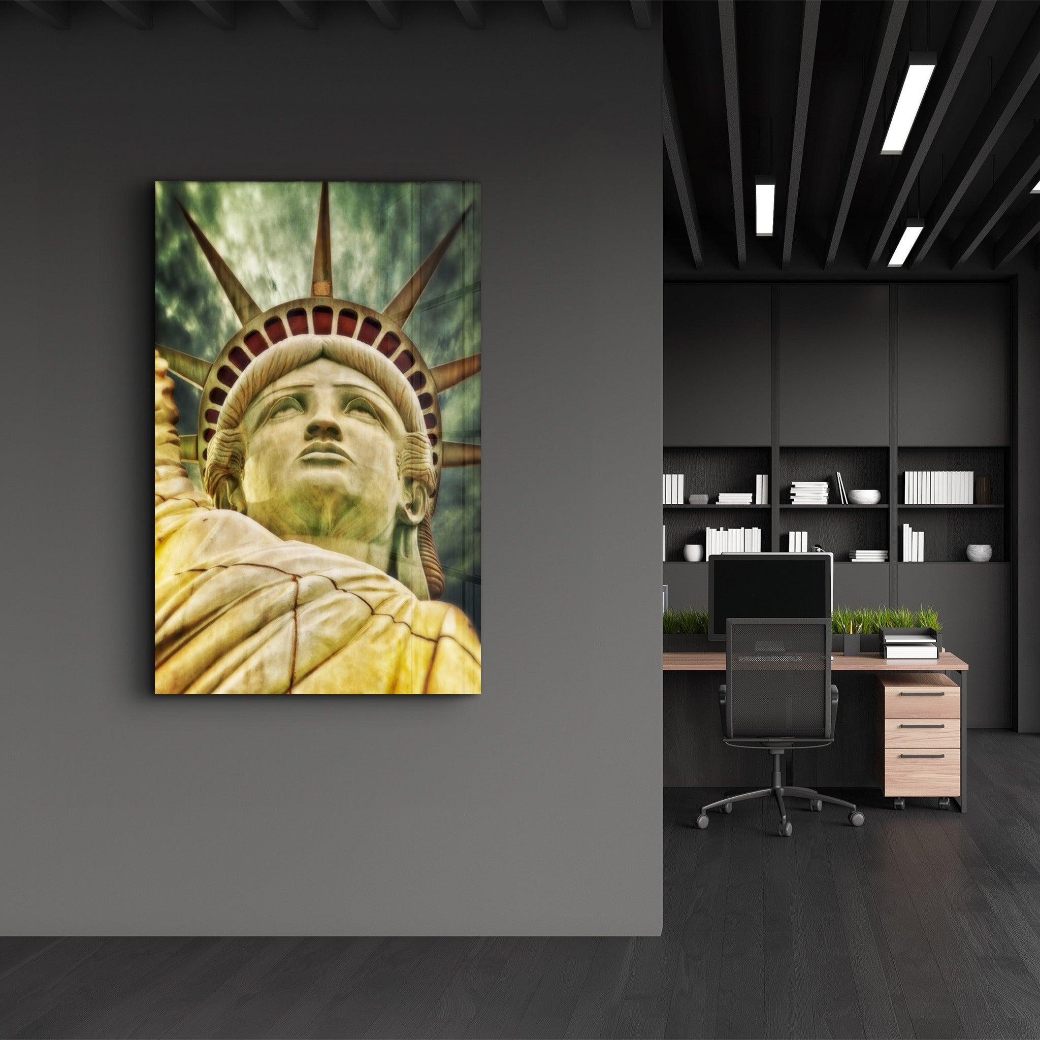 Statue of Liberty | Glass Wall Art - Artdesigna