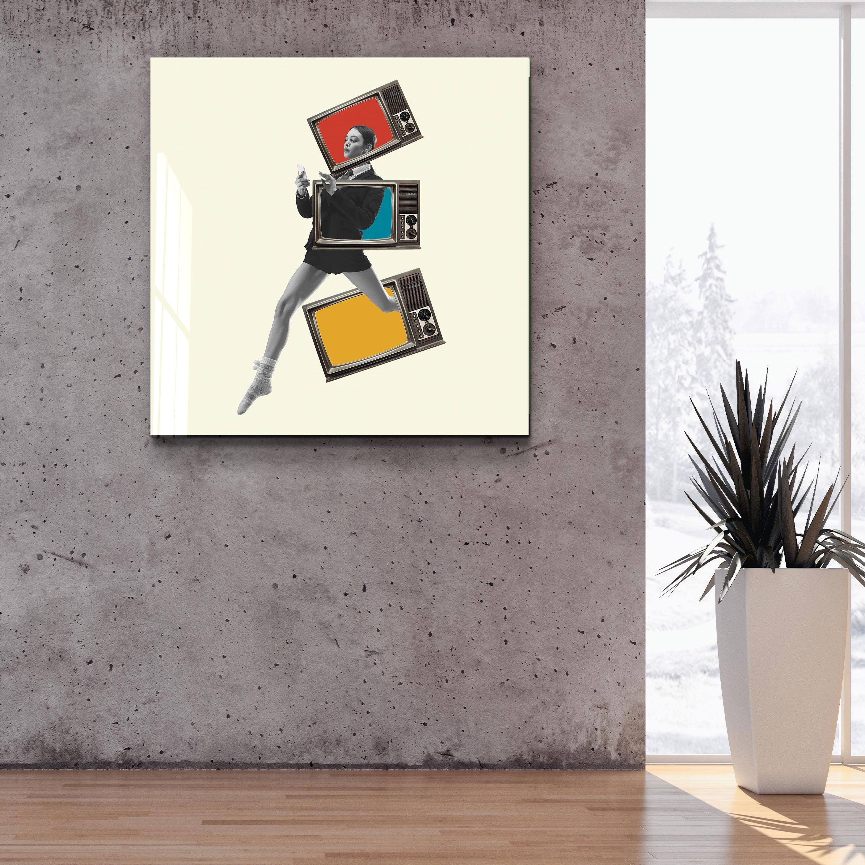 ."A little Hurry". Contemporary Collection Glass Wall Art - ArtDesigna Glass Printing Wall Art