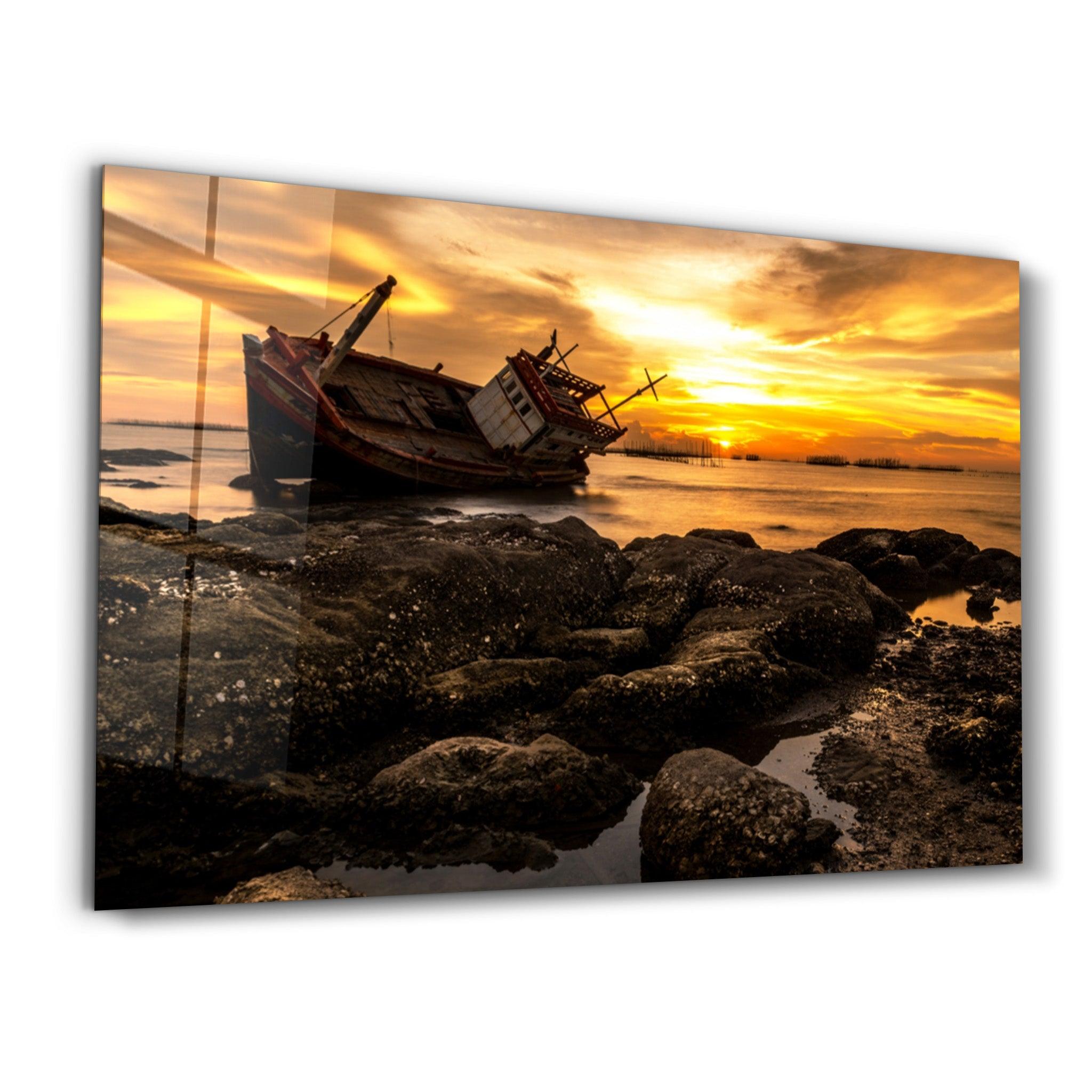 Ship Wreck | Glass Wall Art - Artdesigna